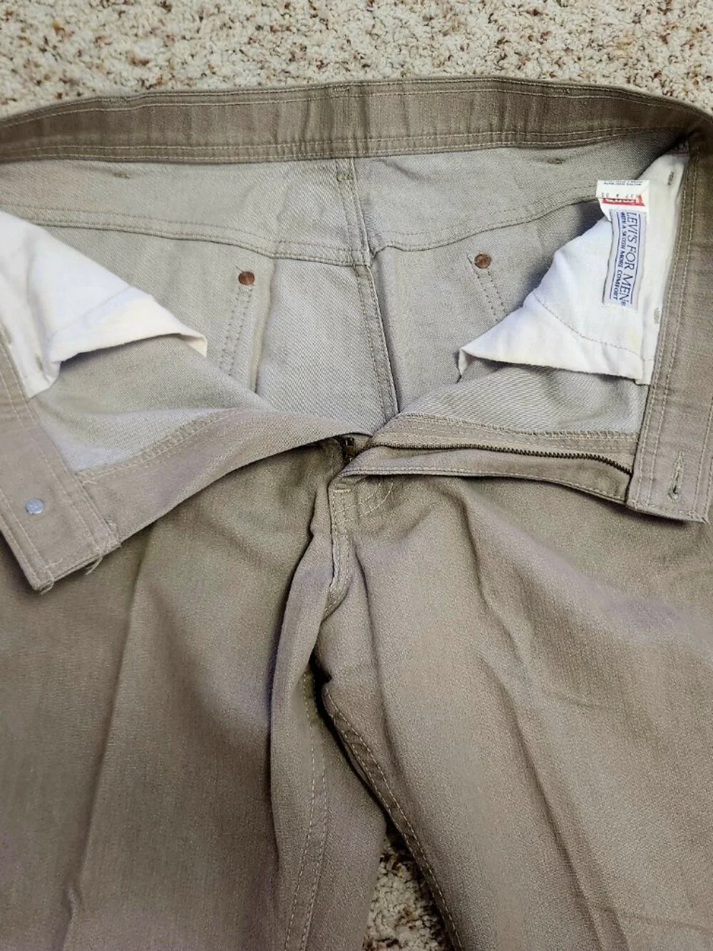 vintage Levi's 34 men's tan chambray 5 pocket c1980